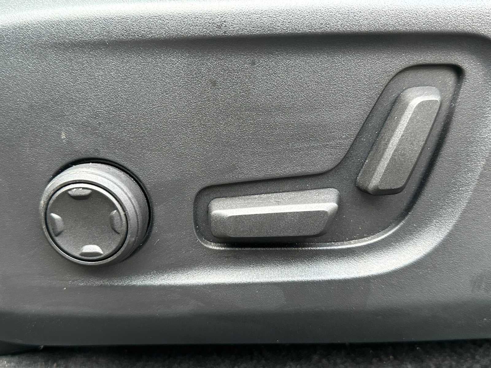 2023 Volvo XC40 Recharge Pure Electric Plus