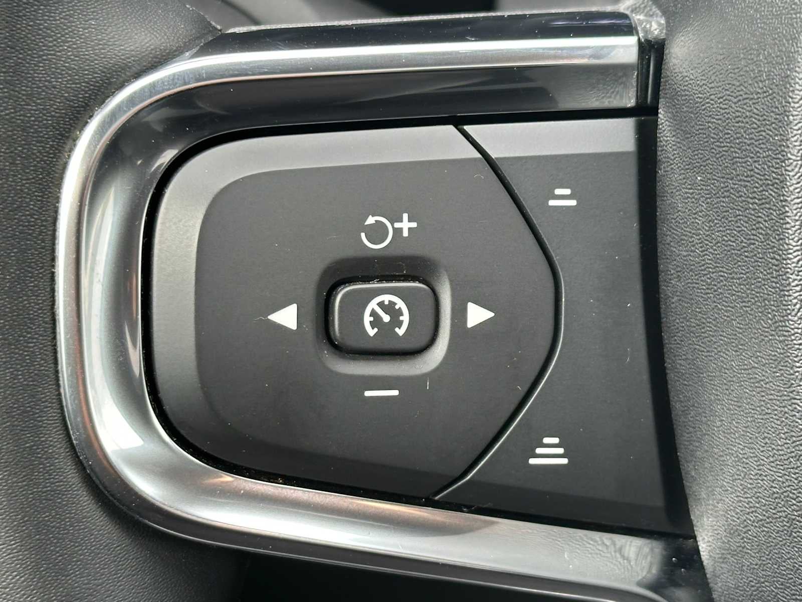 2023 Volvo XC40 Recharge Pure Electric Plus