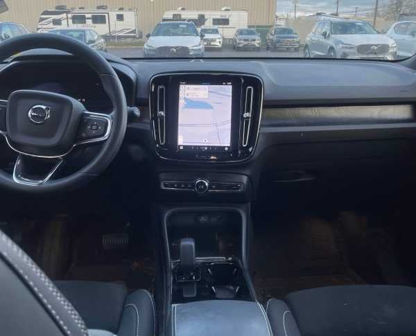 2023 Volvo XC40 Recharge Pure Electric Plus