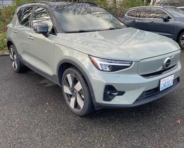 2023 Volvo XC40 Recharge Pure Electric Plus