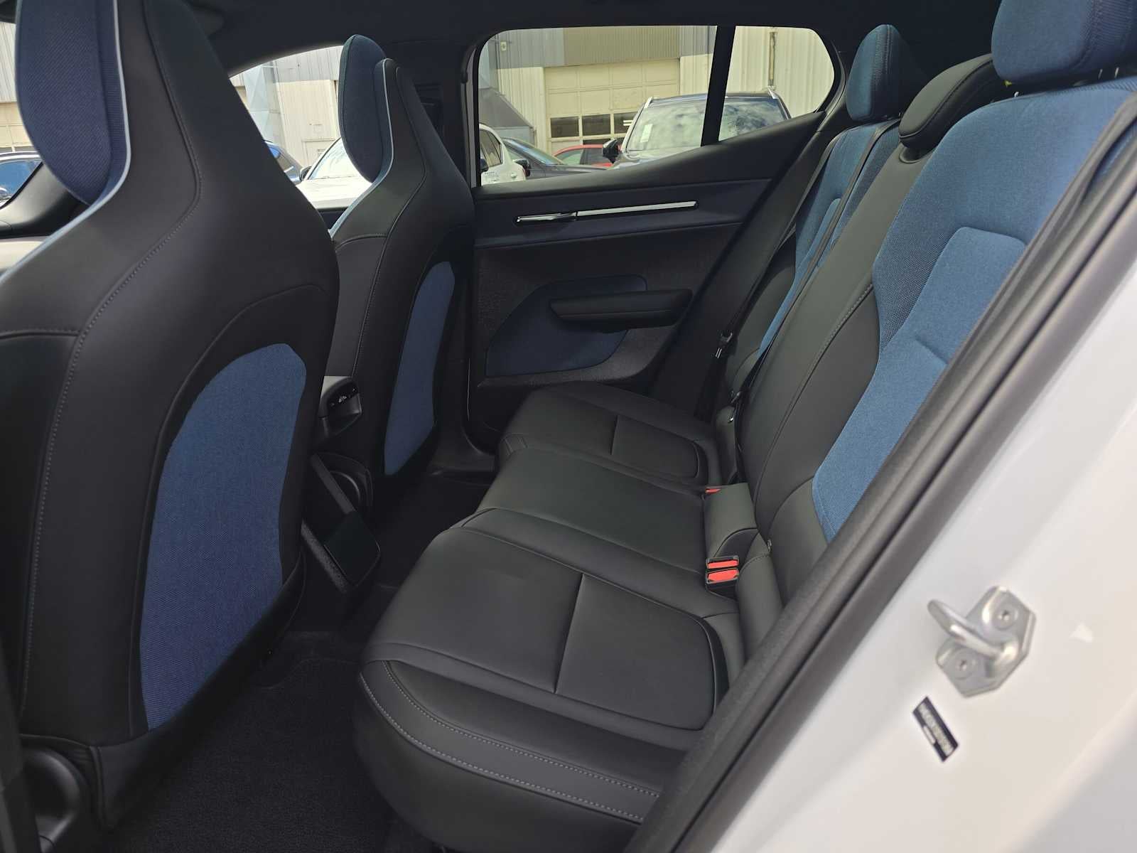 2025 Volvo EX30 Plus