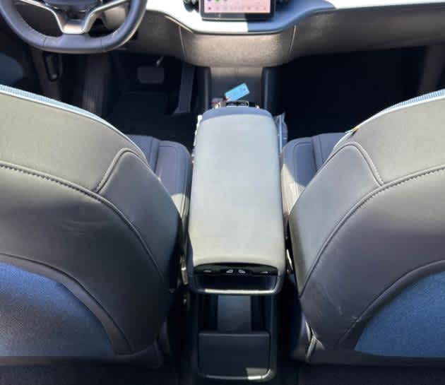 2025 Volvo EX30 Plus