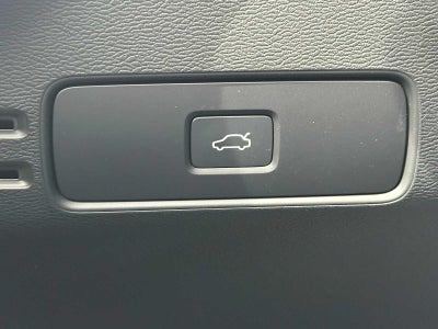 2025 Volvo EX40 Core
