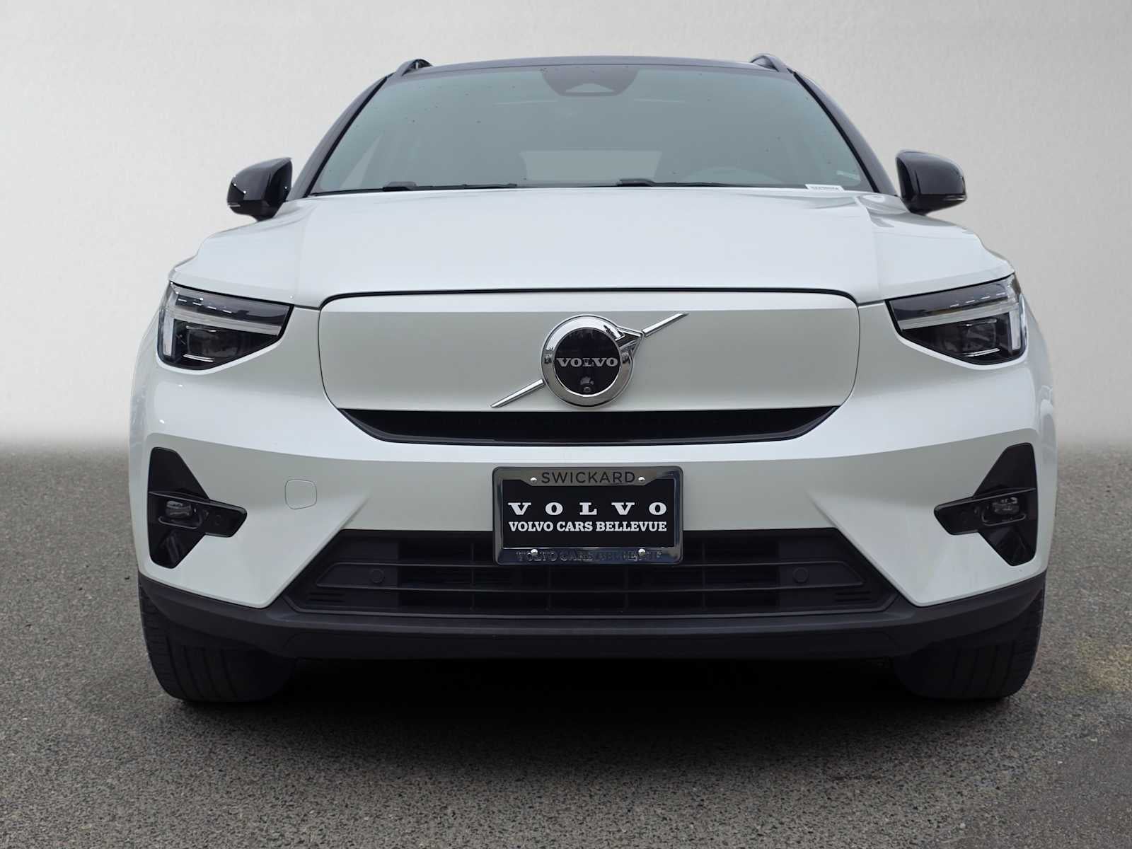 2024 Volvo XC40 Recharge Pure Electric Plus