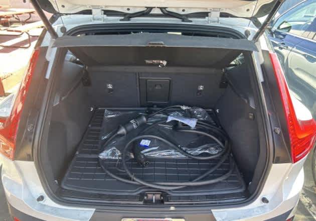 2024 Volvo XC40 Recharge Pure Electric Ultimate