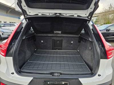 2024 Volvo XC40 Recharge Pure Electric Ultimate