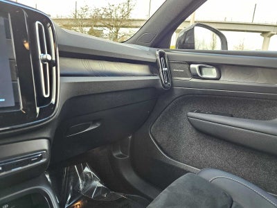 2024 Volvo XC40 Recharge Pure Electric Ultimate