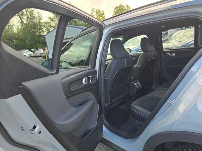 2024 Volvo XC40 Recharge Pure Electric Ultimate