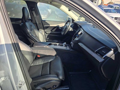 2023 Volvo XC90 Recharge Plug-In Hybrid Ultimate