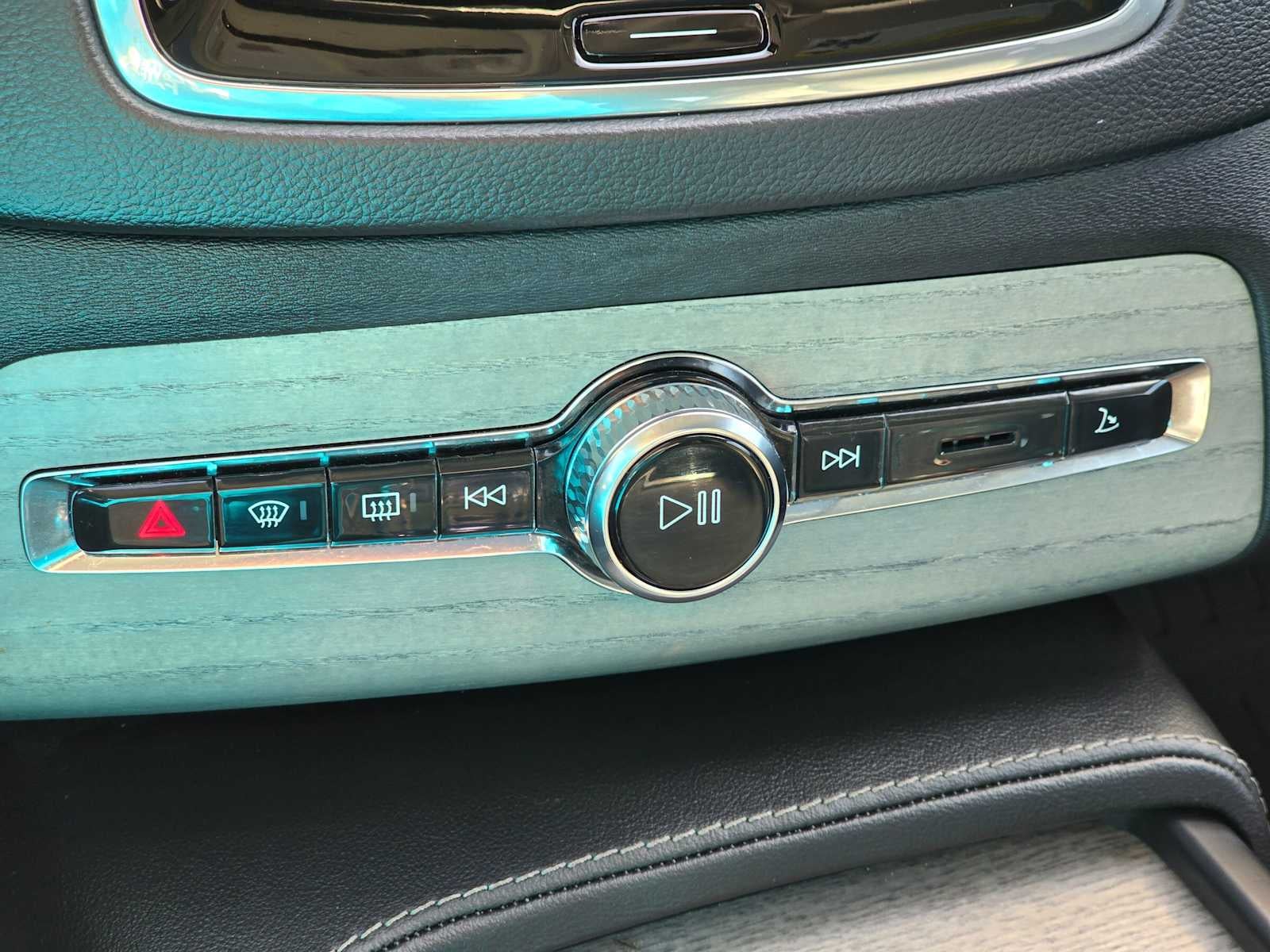 2023 Volvo XC90 Recharge Plug-In Hybrid Ultimate