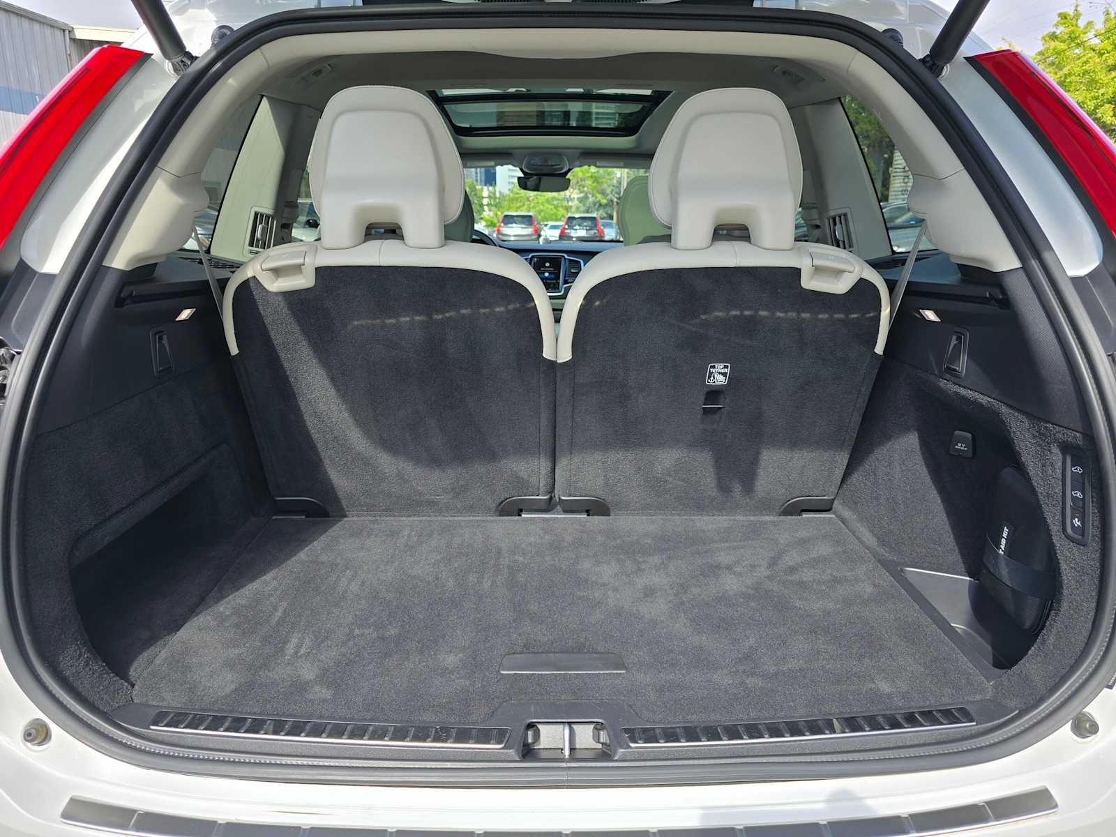 2023 Volvo XC90 Recharge Plug-In Hybrid Ultimate