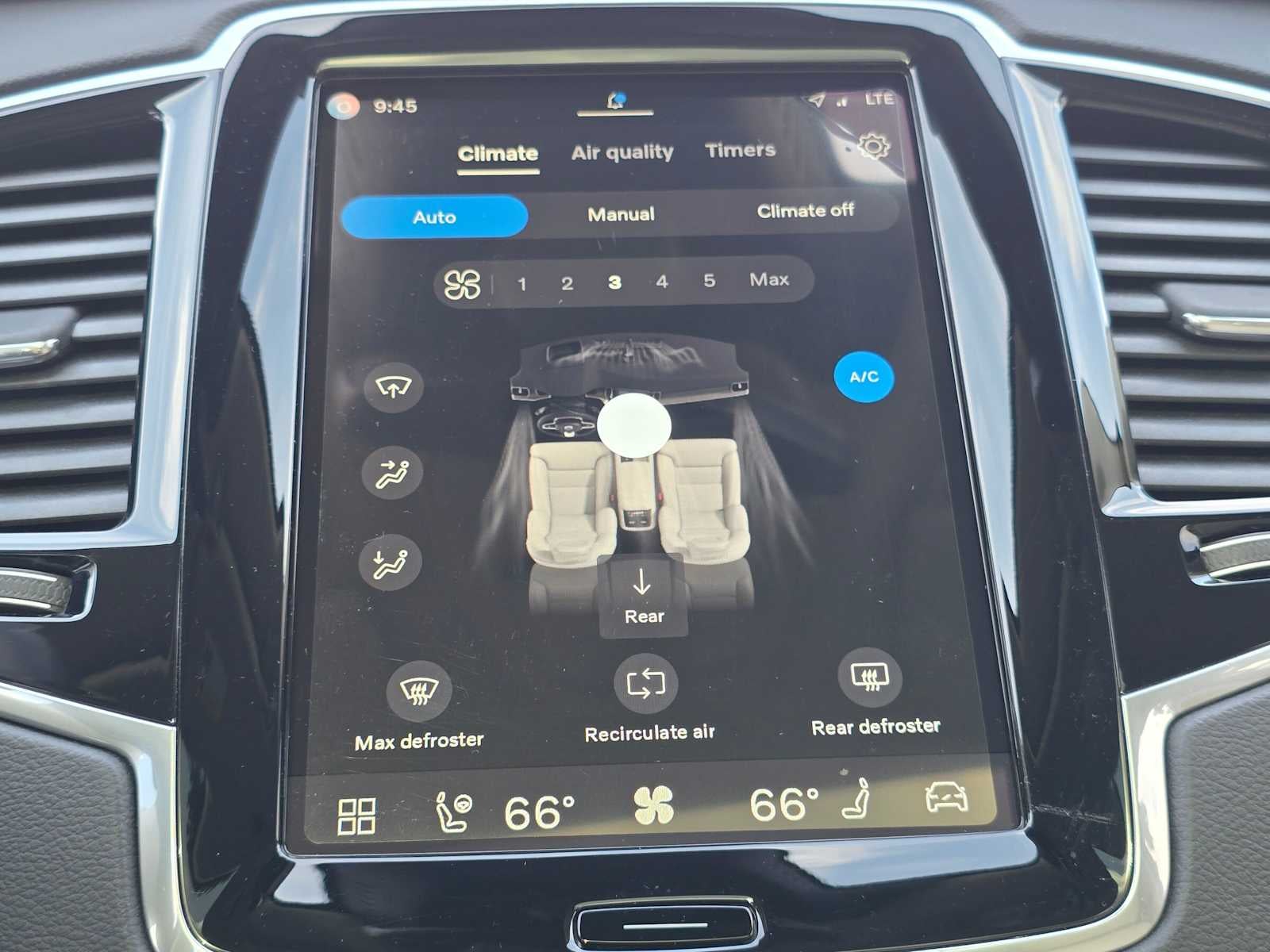 2023 Volvo XC90 Recharge Plug-In Hybrid Ultimate