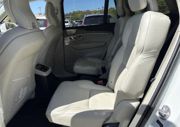 2023 Volvo XC90 Recharge Plug-In Hybrid Ultimate