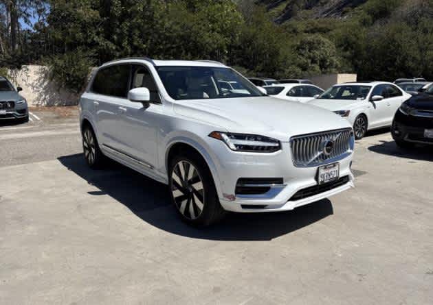 2023 Volvo XC90 Recharge Plug-In Hybrid Ultimate