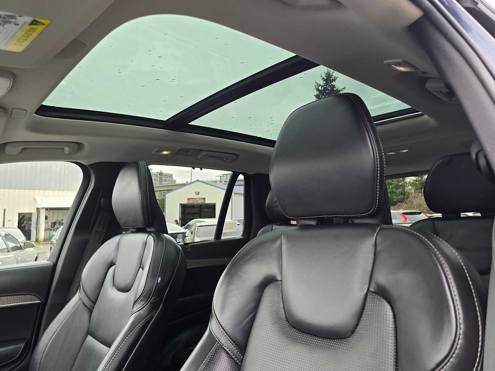 2023 Volvo XC90 Recharge Plug-In Hybrid Ultimate