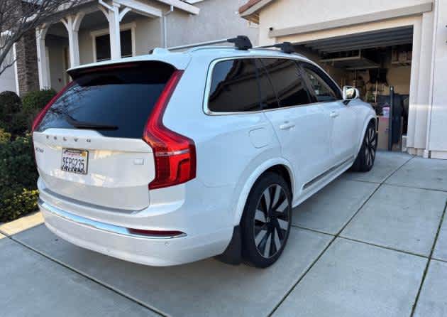 2023 Volvo XC90 Recharge Plug-In Hybrid Ultimate