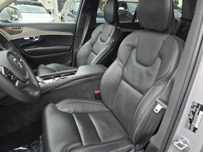 2023 Volvo XC90 Recharge Plug-In Hybrid Ultimate