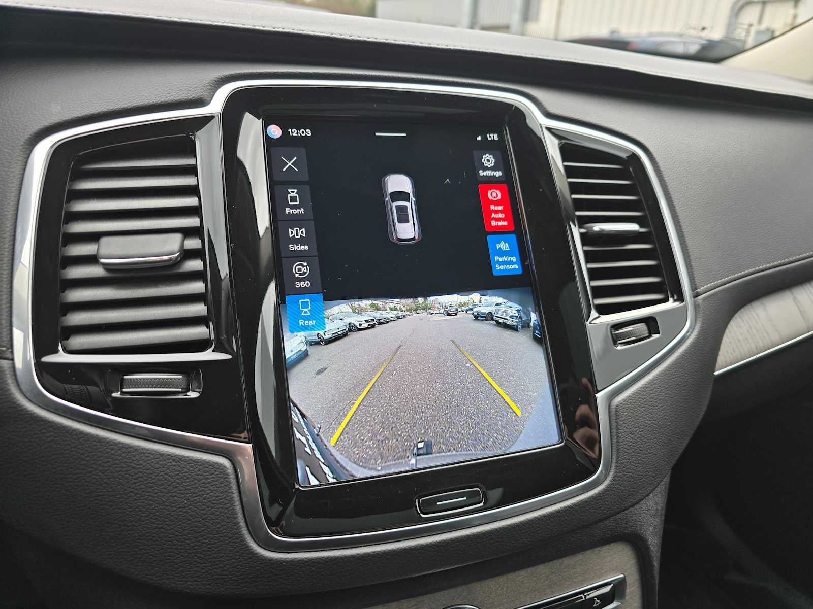 2023 Volvo XC90 Recharge Plug-In Hybrid Ultimate