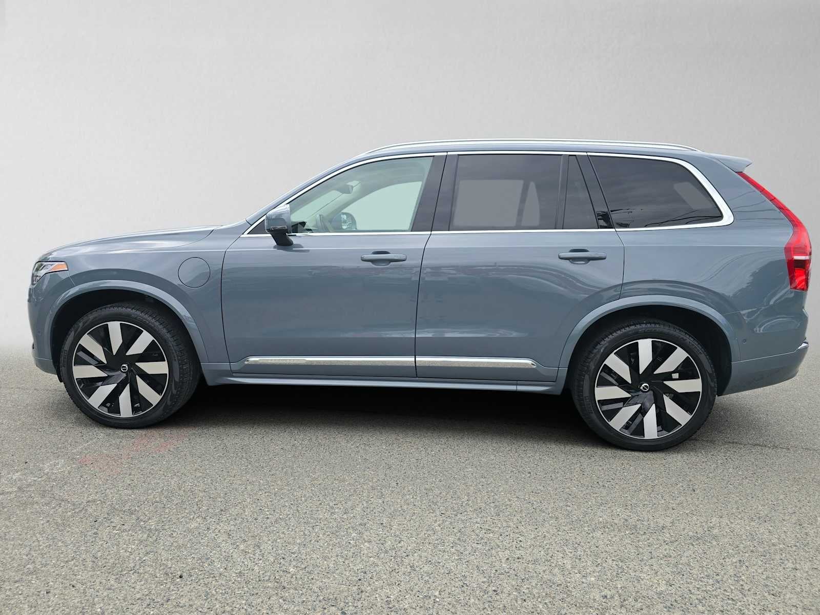 2023 Volvo XC90 Recharge Plug-In Hybrid Ultimate