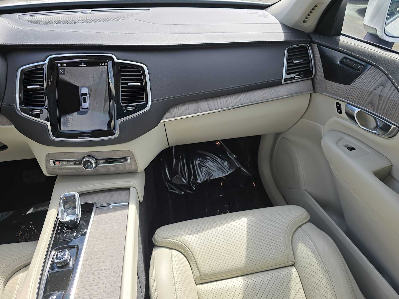 2023 Volvo XC90 Recharge Plug-In Hybrid Ultimate