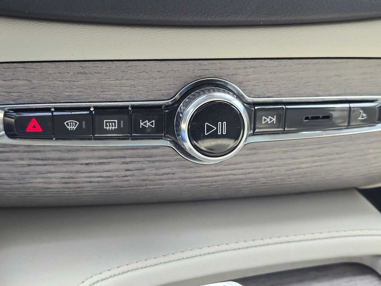 2023 Volvo XC90 Recharge Plug-In Hybrid Ultimate