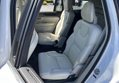2023 Volvo XC90 Recharge Plug-In Hybrid Ultimate