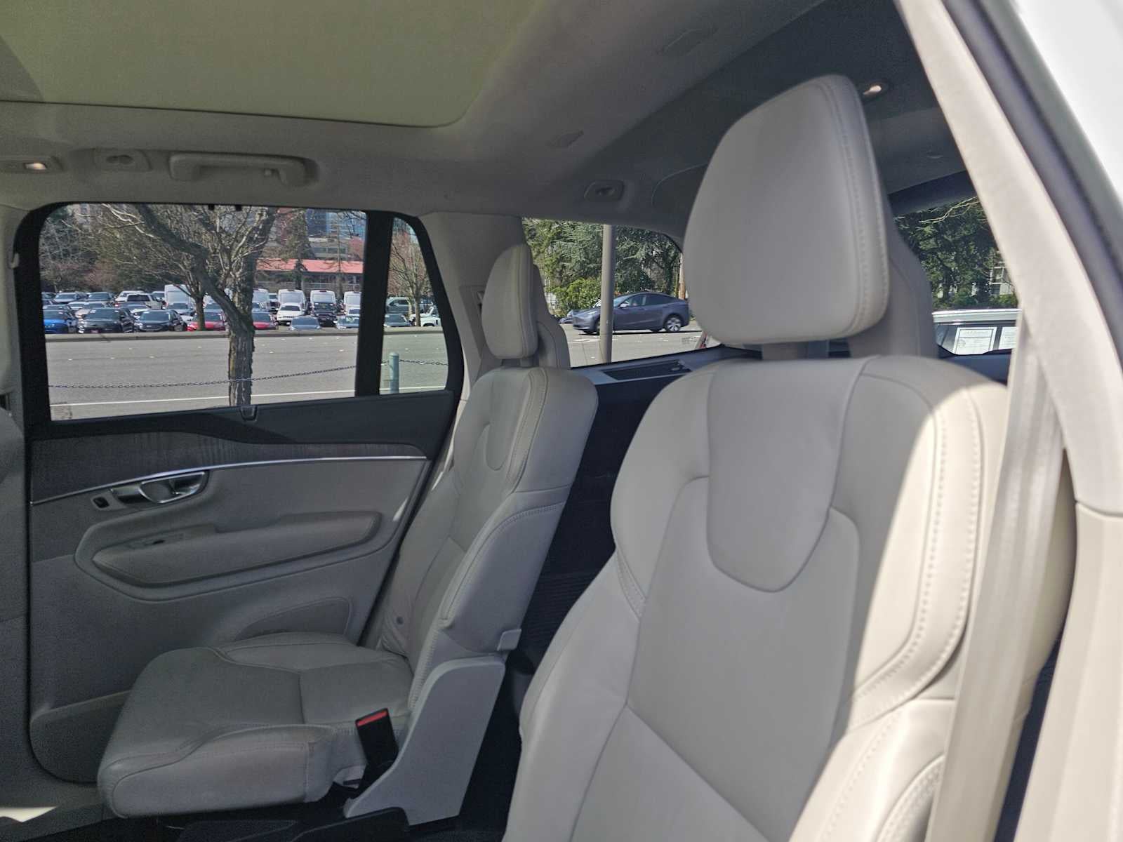 2023 Volvo XC90 Recharge Plug-In Hybrid Ultimate