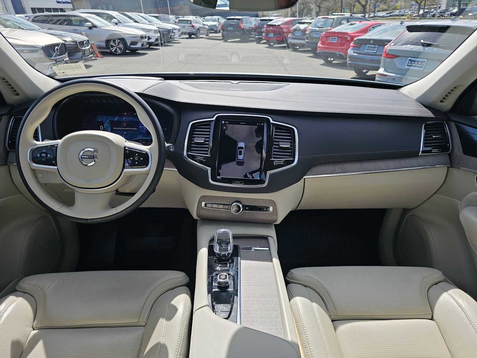 2023 Volvo XC90 Recharge Plug-In Hybrid Ultimate