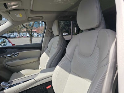 2023 Volvo XC90 Recharge Plug-In Hybrid Ultimate