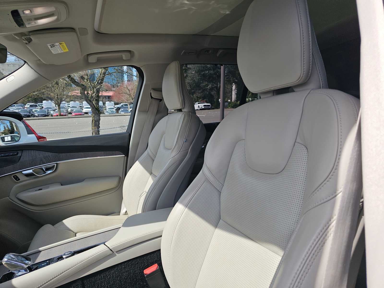 2023 Volvo XC90 Recharge Plug-In Hybrid Ultimate