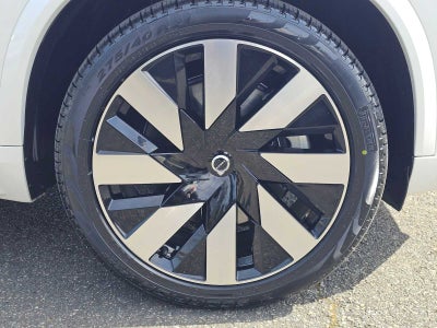 2023 Volvo XC90 Recharge Plug-In Hybrid Ultimate