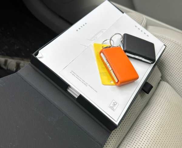 2023 Volvo XC90 Recharge Plug-In Hybrid Ultimate