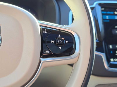 2023 Volvo XC90 Recharge Plug-In Hybrid Ultimate