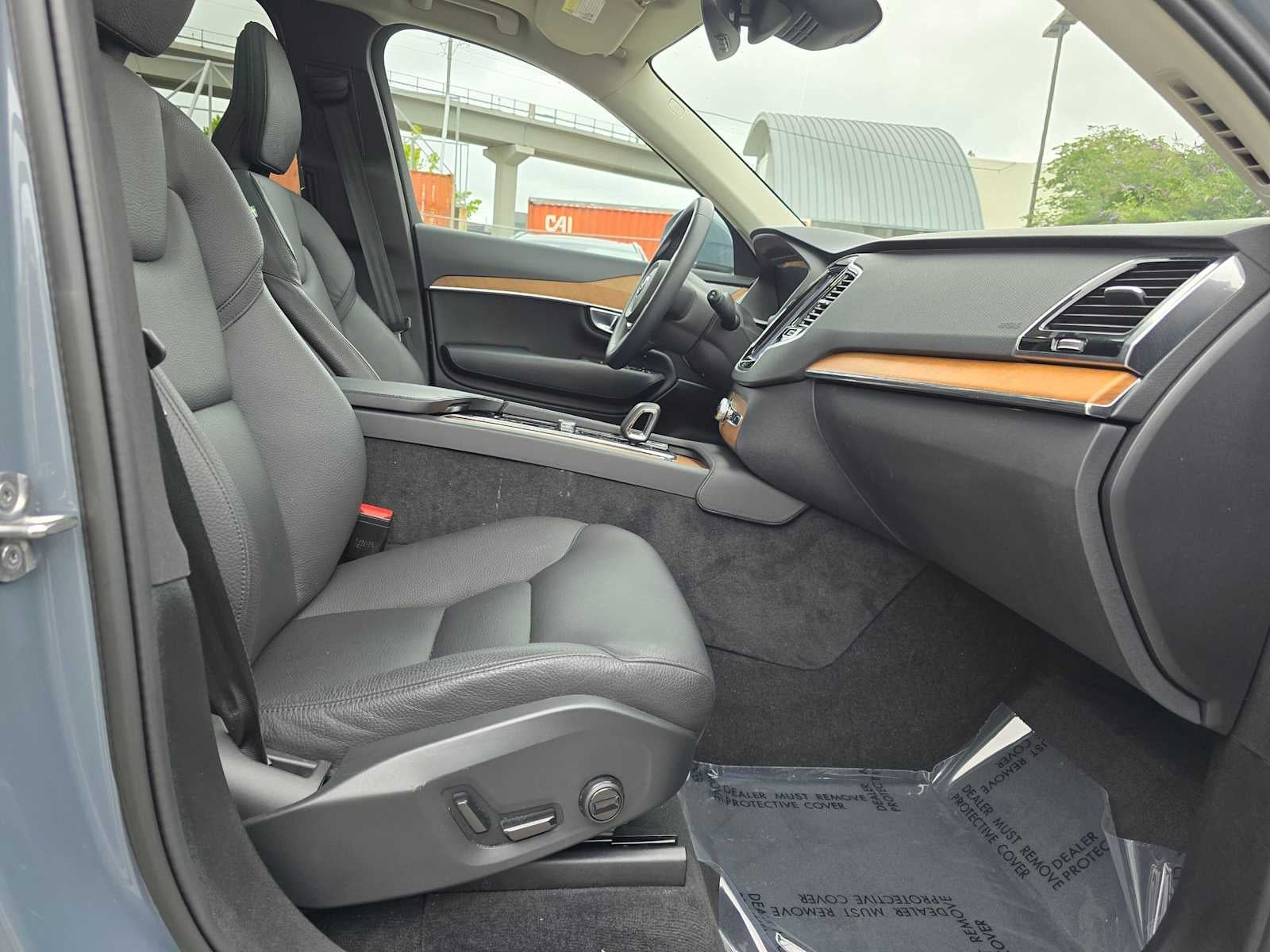 2023 Volvo XC90 Recharge Plug-In Hybrid Plus