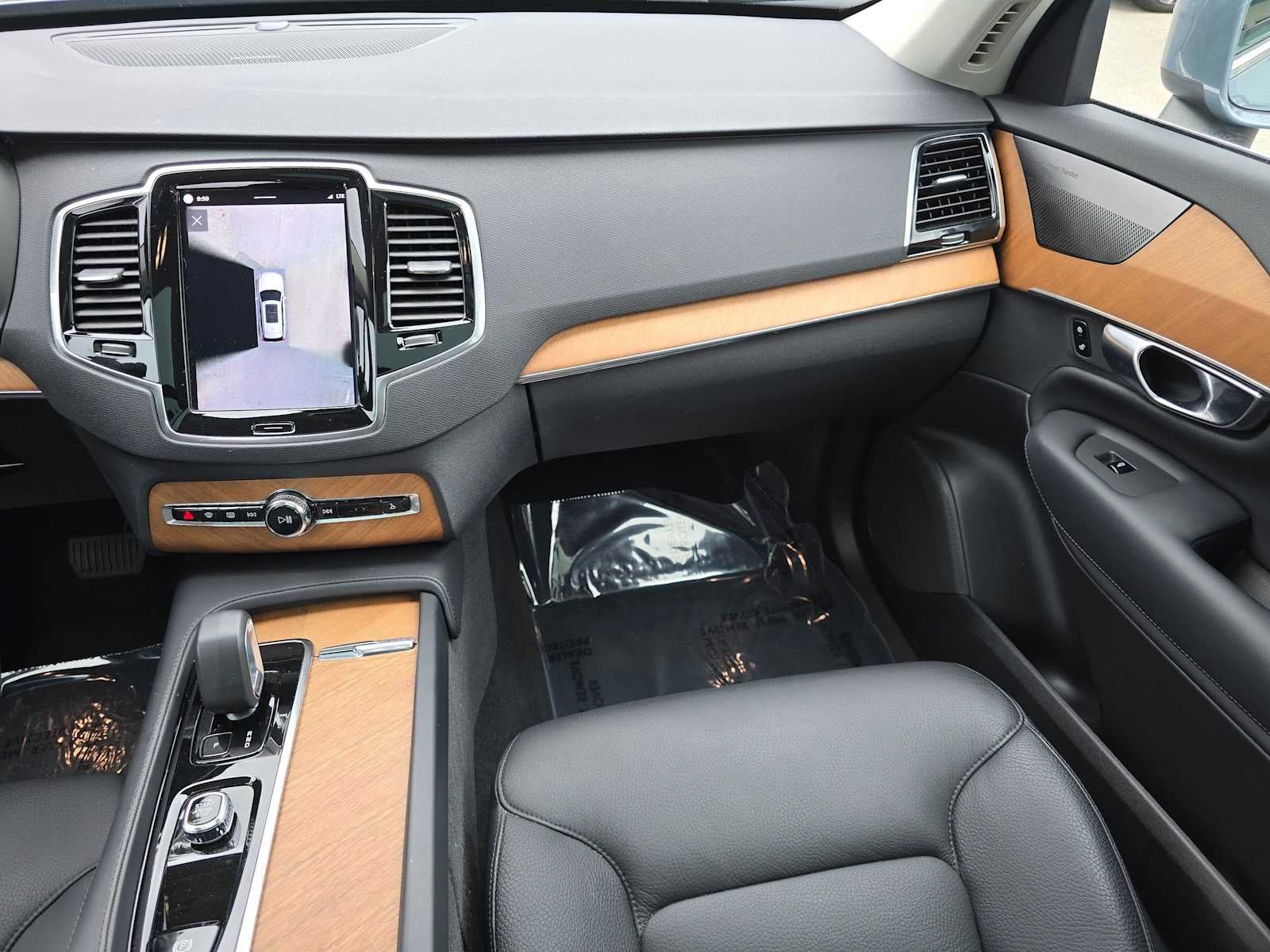 2023 Volvo XC90 Recharge Plug-In Hybrid Plus