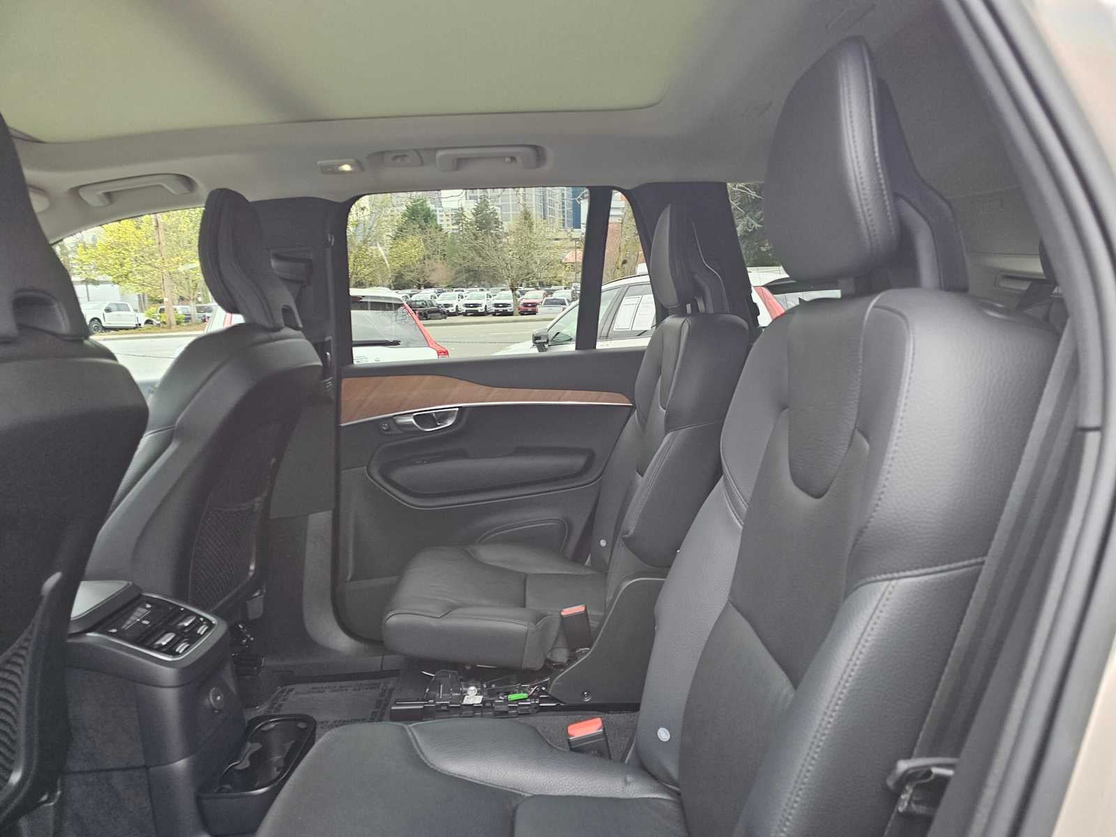 2023 Volvo XC90 Recharge Plug-In Hybrid Plus