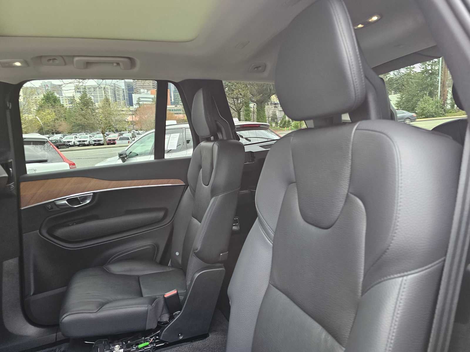 2023 Volvo XC90 Recharge Plug-In Hybrid Plus