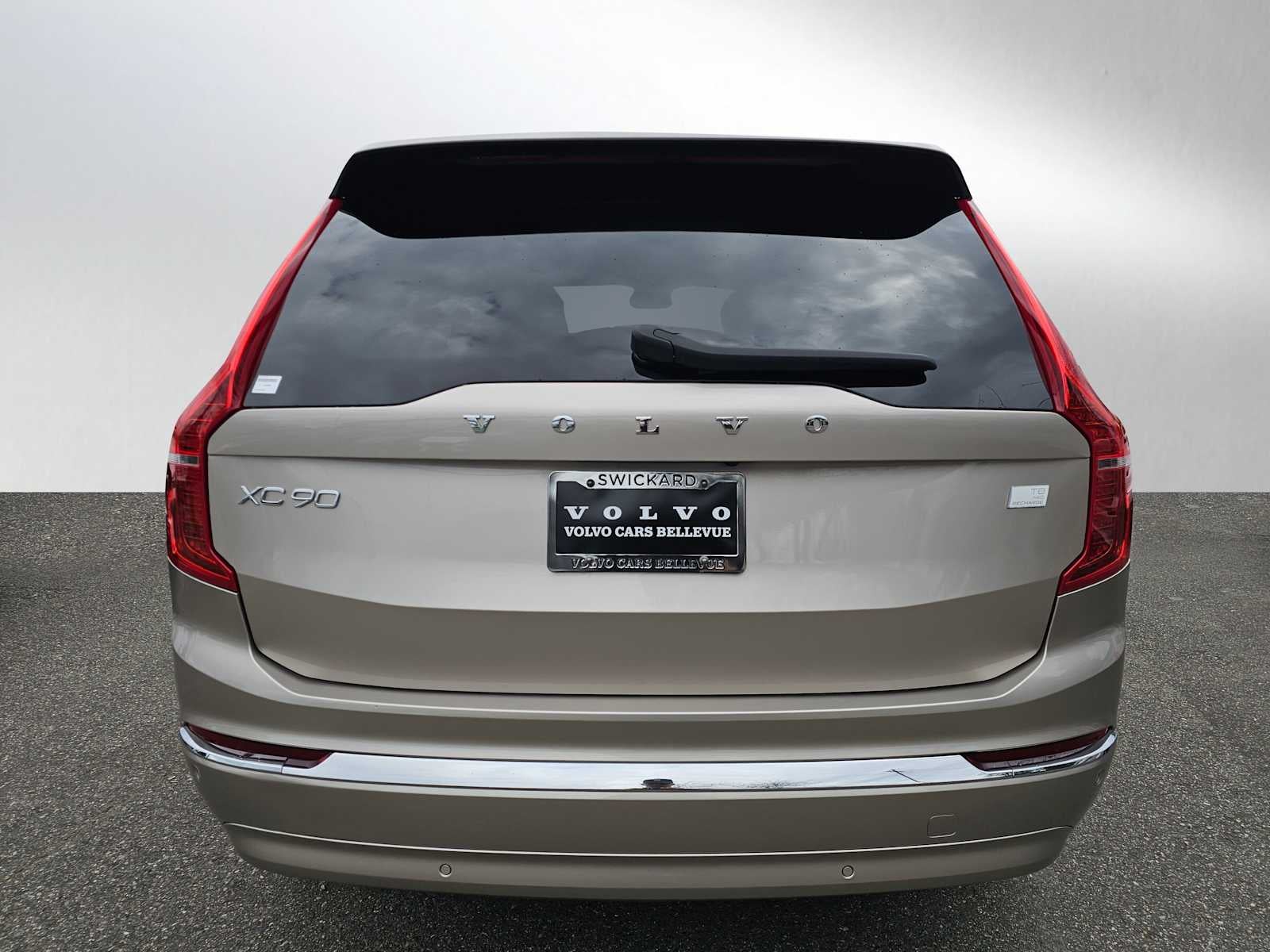 2023 Volvo XC90 Recharge Plug-In Hybrid Plus