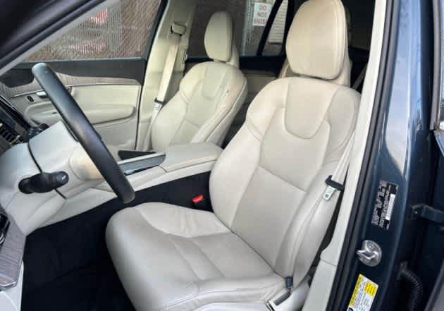 2023 Volvo XC90 Recharge Plug-In Hybrid Plus