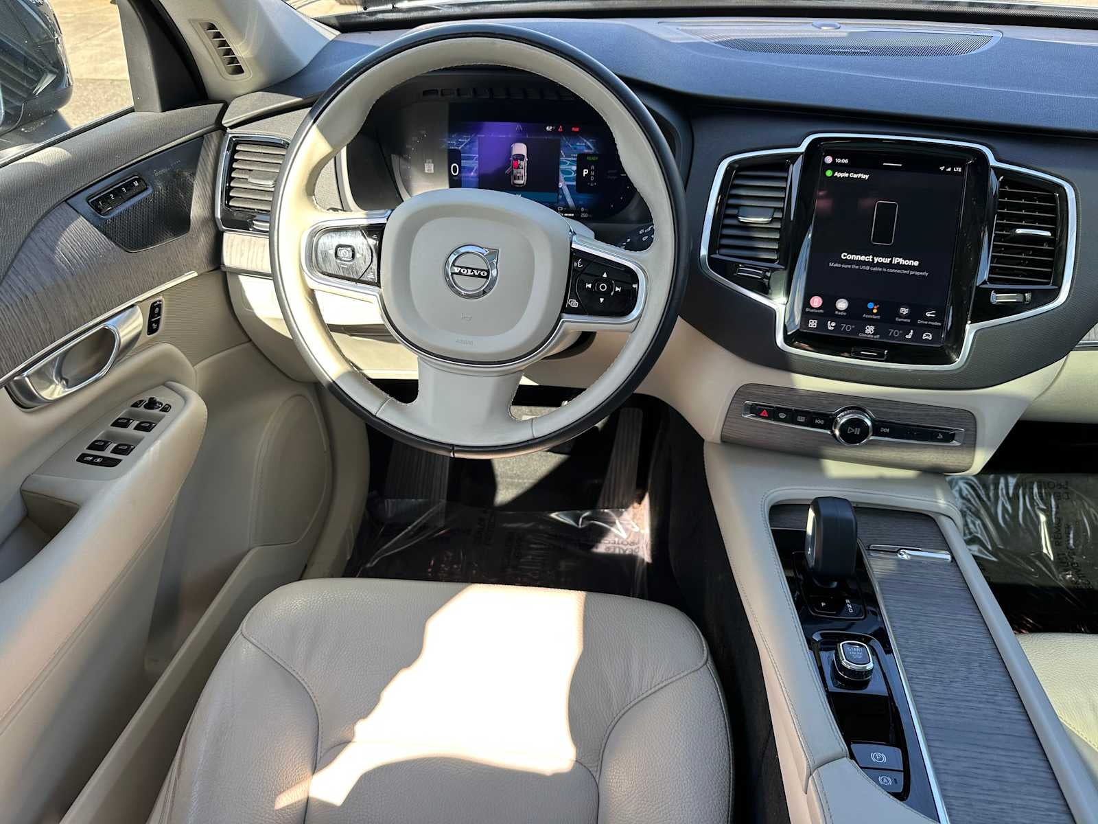 2023 Volvo XC90 Recharge Plug-In Hybrid Plus