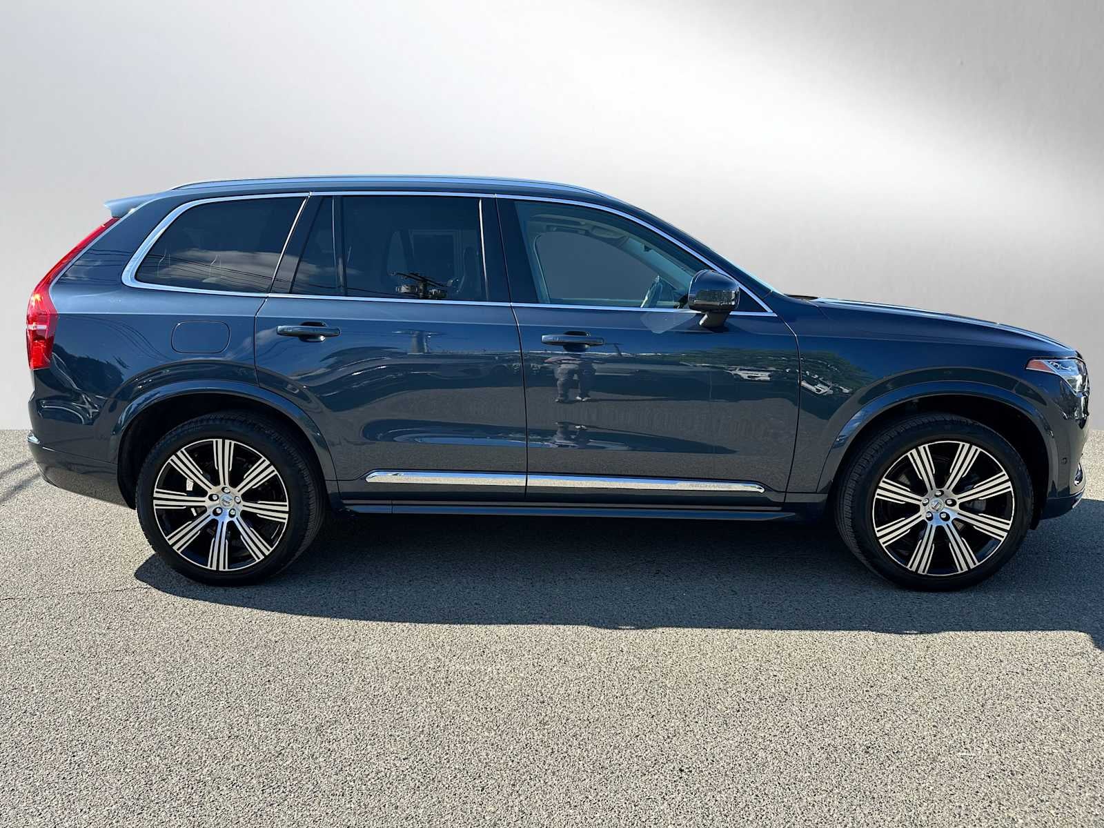 2023 Volvo XC90 Recharge Plug-In Hybrid Plus