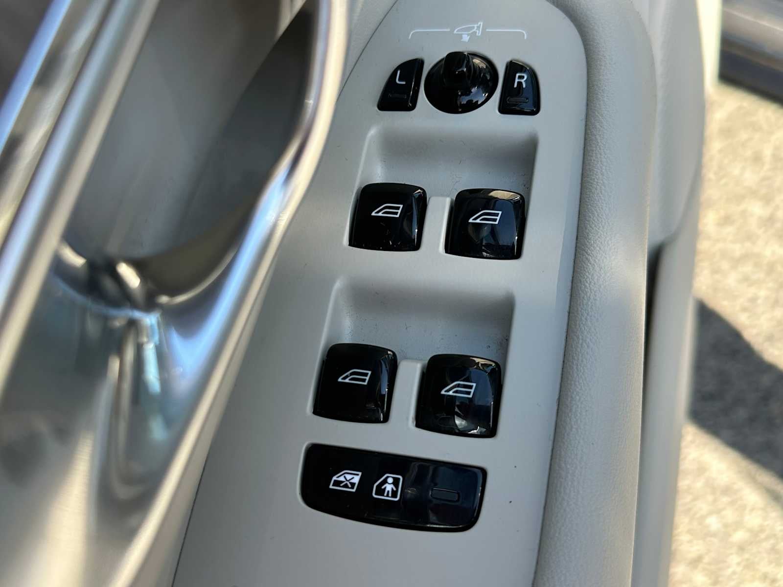 2023 Volvo XC90 Recharge Plug-In Hybrid Plus