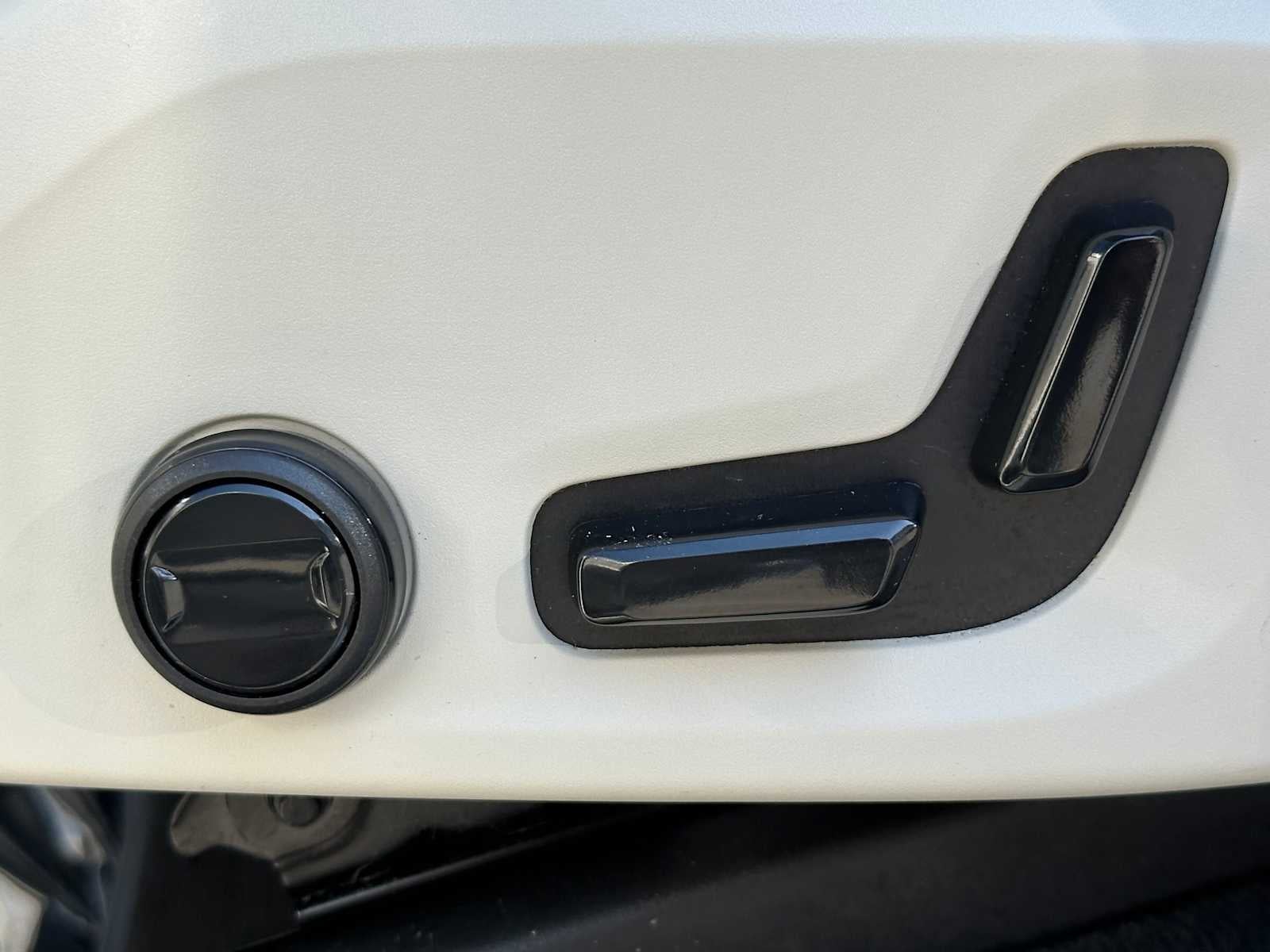 2023 Volvo XC90 Recharge Plug-In Hybrid Plus