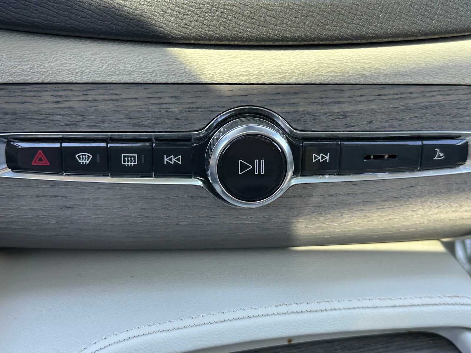 2023 Volvo XC90 Recharge Plug-In Hybrid Plus