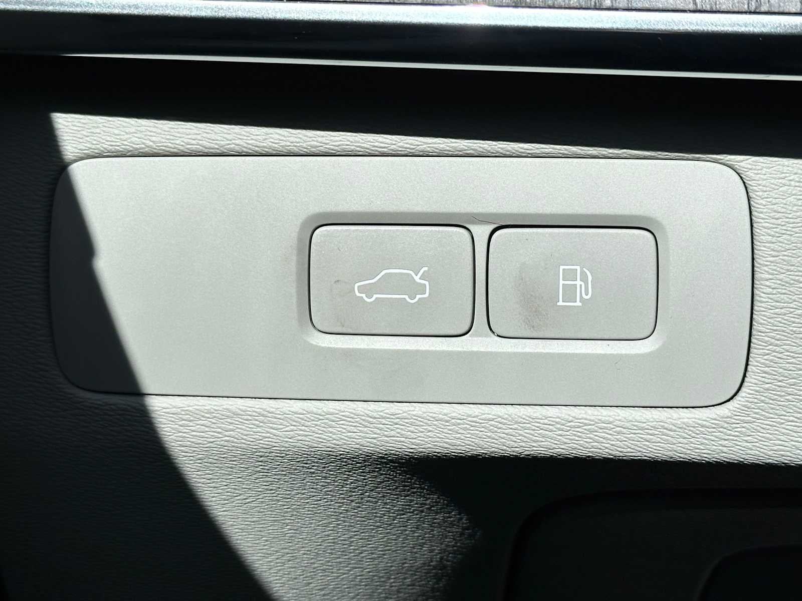 2023 Volvo XC90 Recharge Plug-In Hybrid Plus