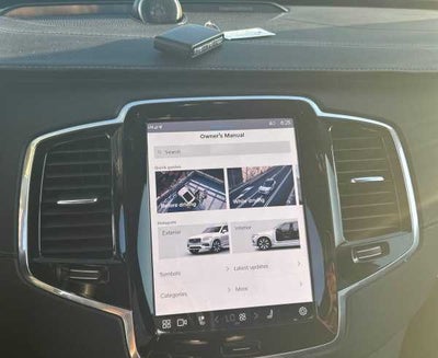 2023 Volvo XC90 Recharge Plug-In Hybrid Ultimate Bright Theme