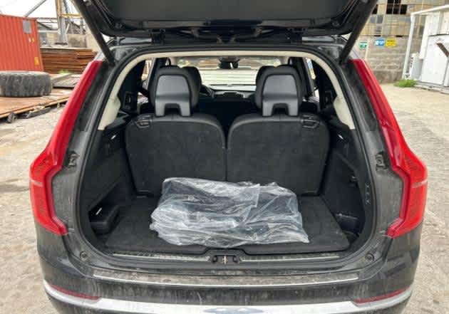 2023 Volvo XC90 Recharge Plug-In Hybrid Ultimate Bright Theme