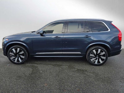 2023 Volvo XC90 Recharge Plug-In Hybrid Ultimate Bright Theme