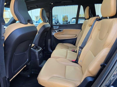 2023 Volvo XC90 Recharge Plug-In Hybrid Ultimate Bright Theme