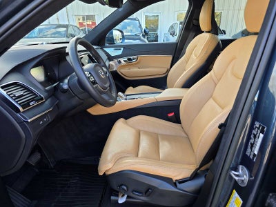 2023 Volvo XC90 Recharge Plug-In Hybrid Ultimate Bright Theme